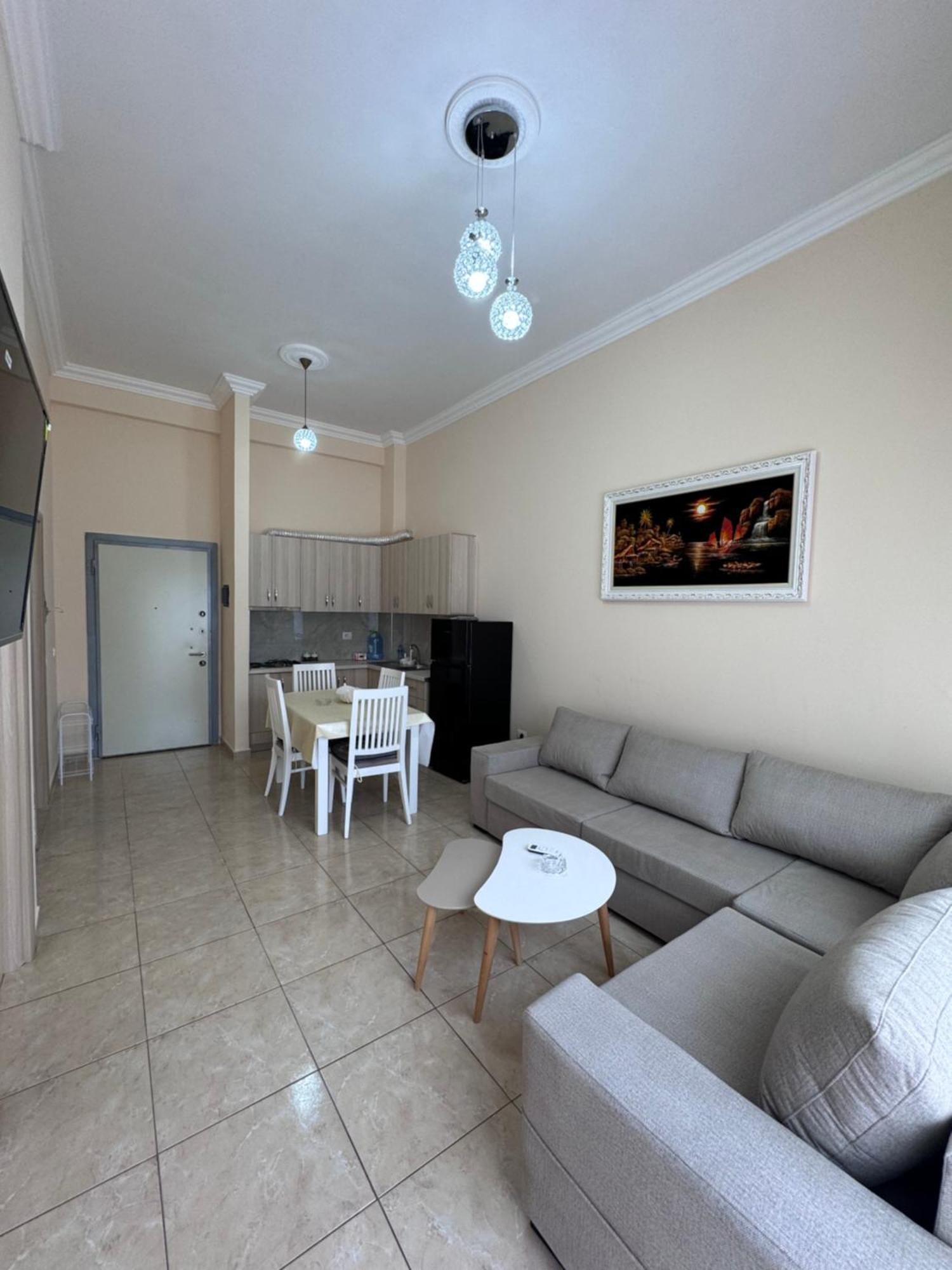 Lovely With Balcony * Durrës